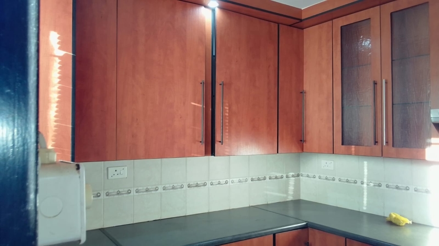 To Let 2 Bedroom Property for Rent in Tlhabane West North West